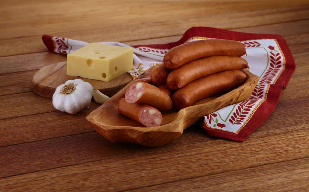 Swiss Cheese Knackers 345 Stiglmeier Sausage Co Inc   345 SWISS CHEESE KNACKER 1024x635 